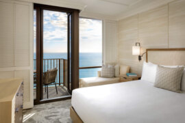 Grand Ocean suite at Halepuna